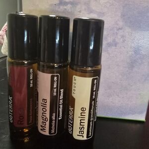 Doterra roller oils